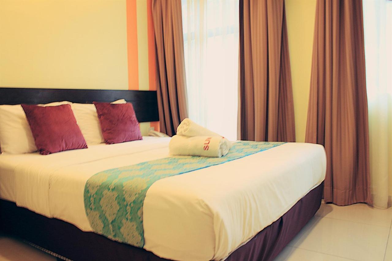 Sun Inns Hotel Ayer Keroh Exterior foto